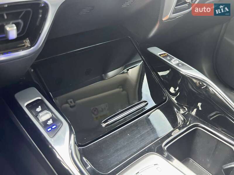 Внедорожник / Кроссовер Kia Sorento 2020 в Львове фото 19 Внедорожник / Кроссовер Kia Sorento 2020 в Львове