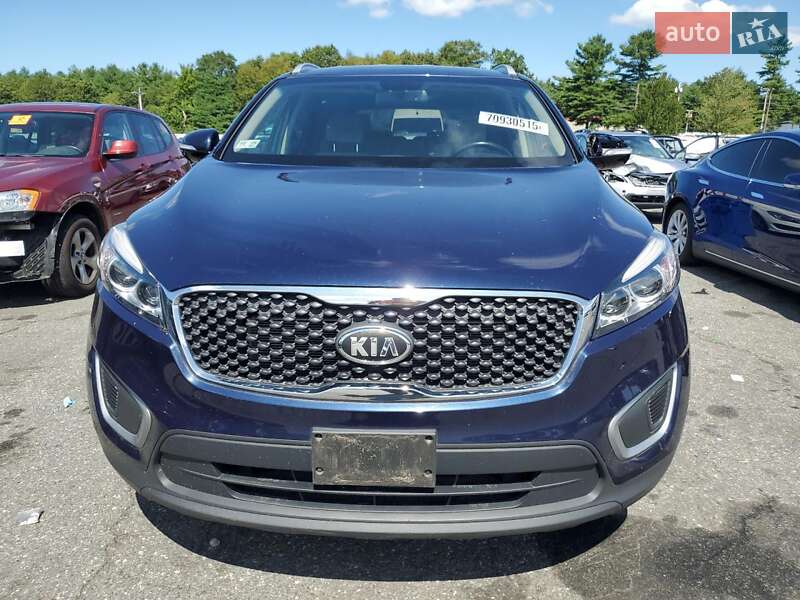 Внедорожник / Кроссовер Kia Sorento 2017 в Киеве