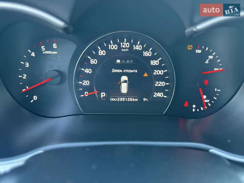 Внедорожник / Кроссовер Kia Sorento 2014 в Калуше