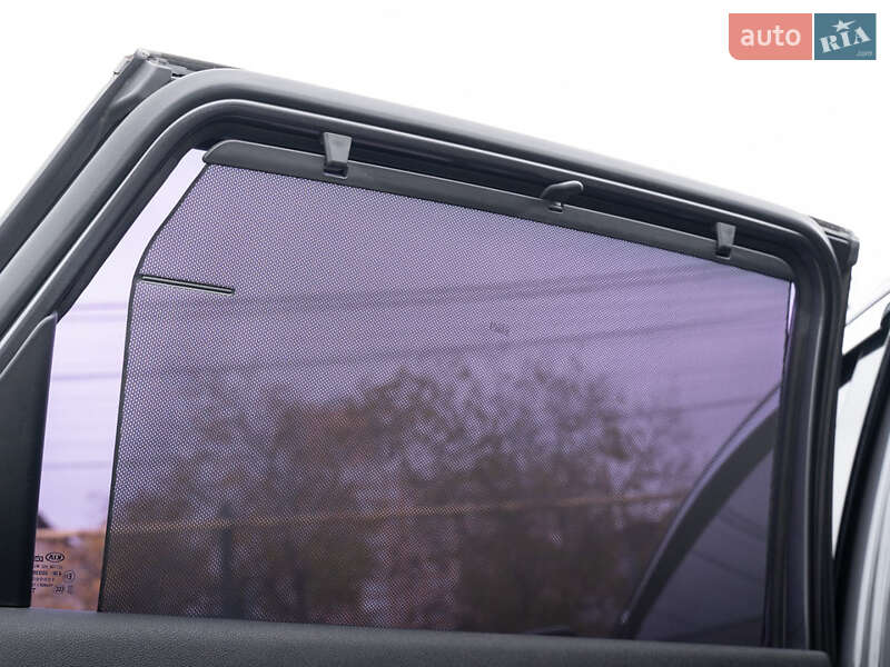 Внедорожник / Кроссовер Kia Sorento 2015 в Одессе фото 28 Внедорожник / Кроссовер Kia Sorento 2015 в Одессе