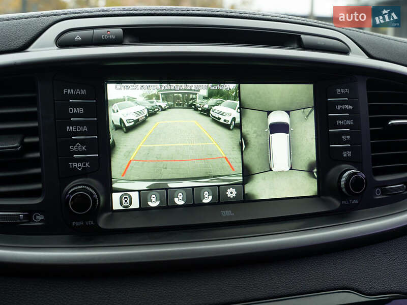 Внедорожник / Кроссовер Kia Sorento 2015 в Одессе фото 48 Внедорожник / Кроссовер Kia Sorento 2015 в Одессе