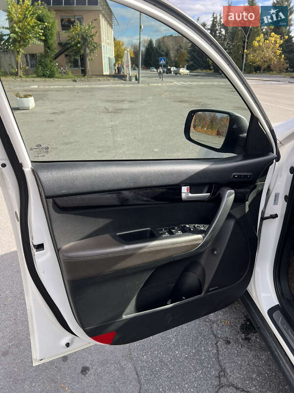 Позашляховик / Кросовер Kia Sorento 2013 в Баранівці