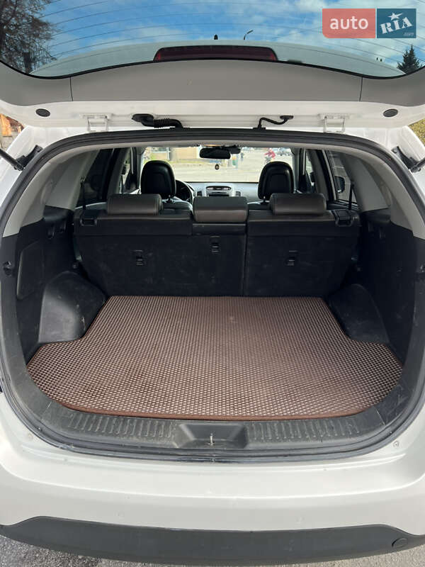 Позашляховик / Кросовер Kia Sorento 2013 в Баранівці