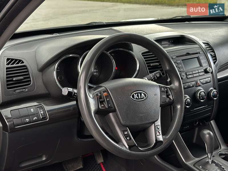 Внедорожник / Кроссовер Kia Sorento 2012 в Львове фото 18 Внедорожник / Кроссовер Kia Sorento 2012 в Львове