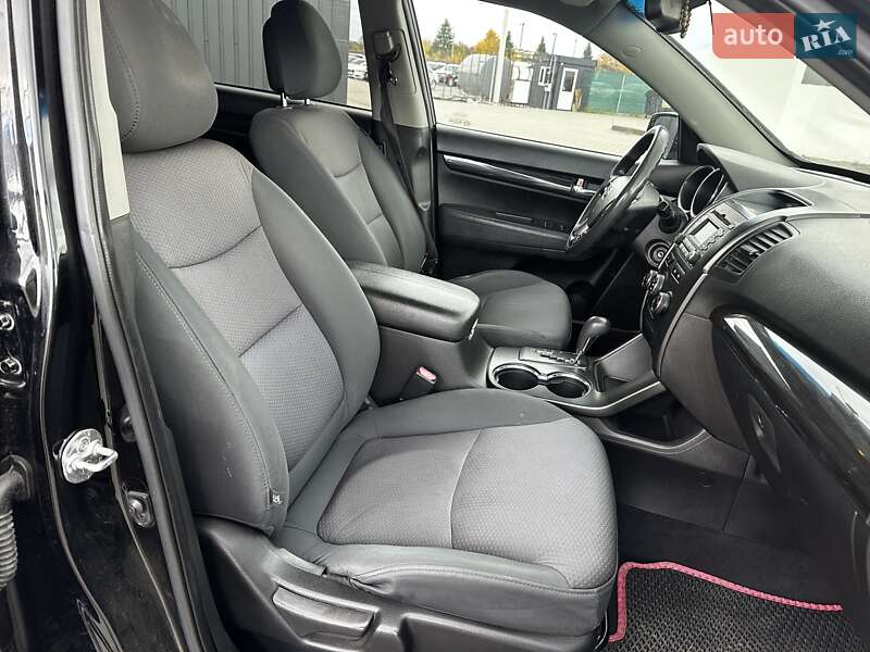 Внедорожник / Кроссовер Kia Sorento 2012 в Львове фото 26 Внедорожник / Кроссовер Kia Sorento 2012 в Львове