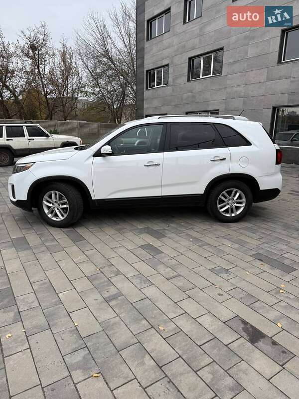 Внедорожник / Кроссовер Kia Sorento 2013 в Харькове фото 4 Внедорожник / Кроссовер Kia Sorento 2013 в Харькове