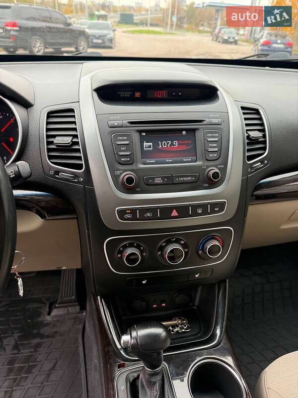 Внедорожник / Кроссовер Kia Sorento 2013 в Харькове фото 30 Внедорожник / Кроссовер Kia Sorento 2013 в Харькове