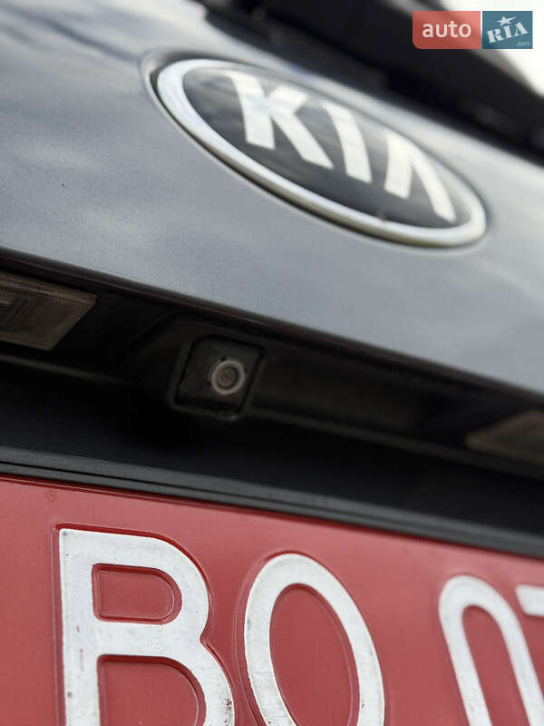Внедорожник / Кроссовер Kia Sorento 2015 в Луцке фото 19 Внедорожник / Кроссовер Kia Sorento 2015 в Луцке