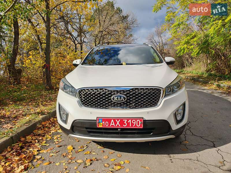 Внедорожник / Кроссовер Kia Sorento 2015 в Могилев-Подольске фото 2 Внедорожник / Кроссовер Kia Sorento 2015 в Могилев-Подольске
