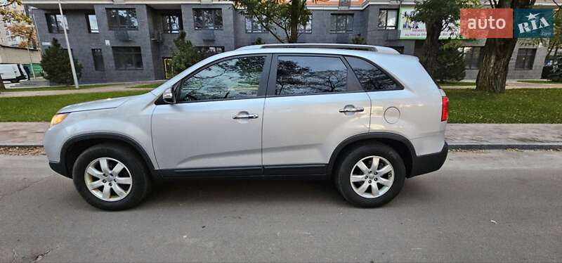 Позашляховик / Кросовер Kia Sorento 2013 в Києві фото 22 Позашляховик / Кросовер Kia Sorento 2013 в Києві