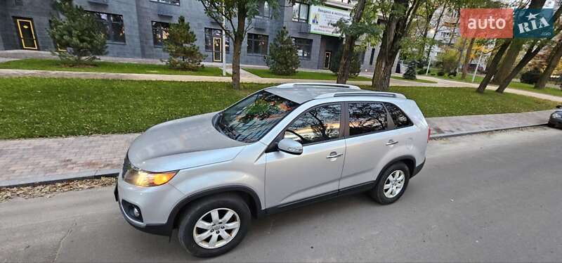 Позашляховик / Кросовер Kia Sorento 2013 в Києві фото 28 Позашляховик / Кросовер Kia Sorento 2013 в Києві