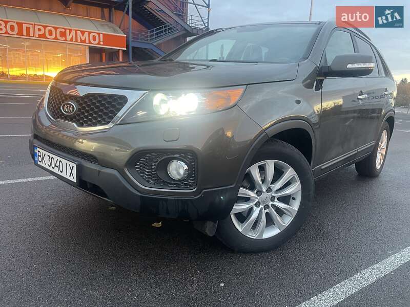 Позашляховик / Кросовер Kia Sorento 2009 в Клевані