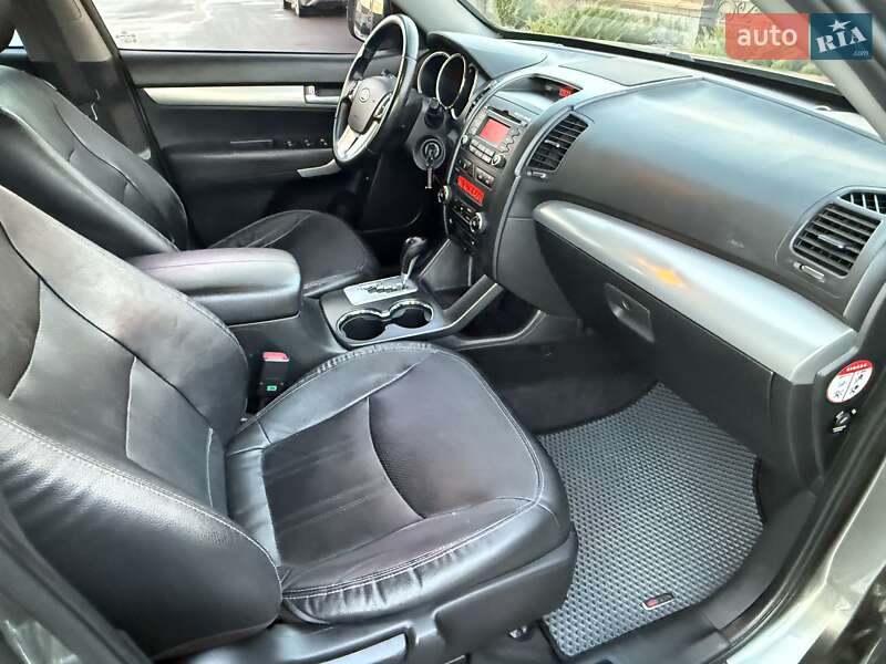 Внедорожник / Кроссовер Kia Sorento 2011 в Борисполе фото 52 Внедорожник / Кроссовер Kia Sorento 2011 в Борисполе