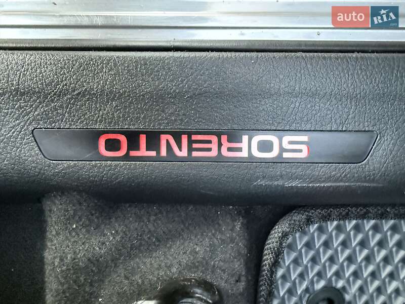 Внедорожник / Кроссовер Kia Sorento 2011 в Борисполе фото 59 Внедорожник / Кроссовер Kia Sorento 2011 в Борисполе