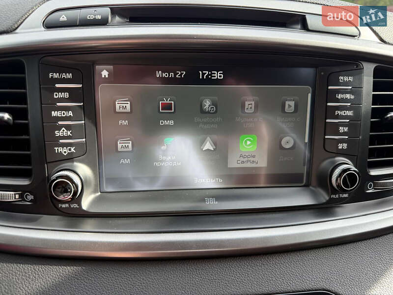 Позашляховик / Кросовер Kia Sorento 2015 в Львові