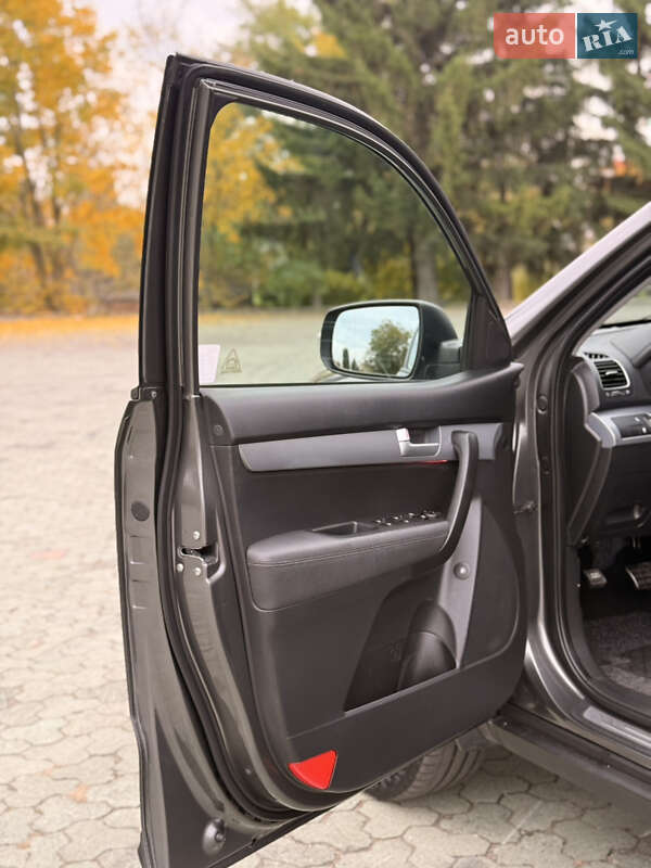 Позашляховик / Кросовер Kia Sorento 2014 в Дубні