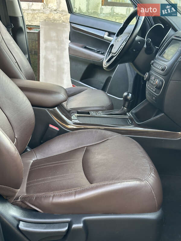 Позашляховик / Кросовер Kia Sorento 2013 в Стрию