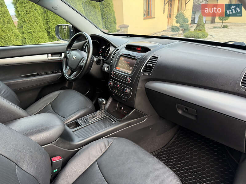 Внедорожник / Кроссовер Kia Sorento 2014 в Ивано-Франковске