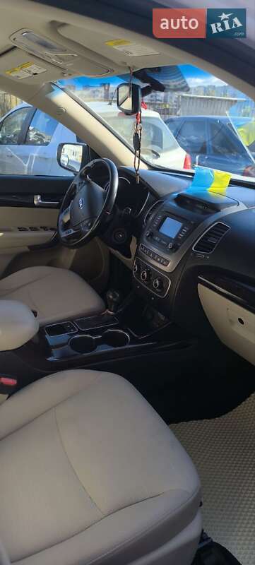 Позашляховик / Кросовер Kia Sorento 2013 в Обухові