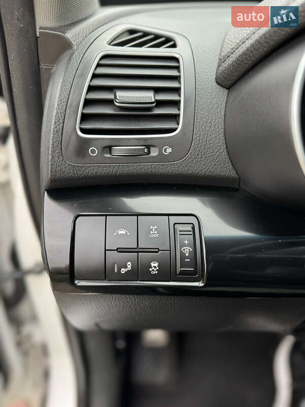 Позашляховик / Кросовер Kia Sorento 2014 в Рівному фото 19 Позашляховик / Кросовер Kia Sorento 2014 в Рівному