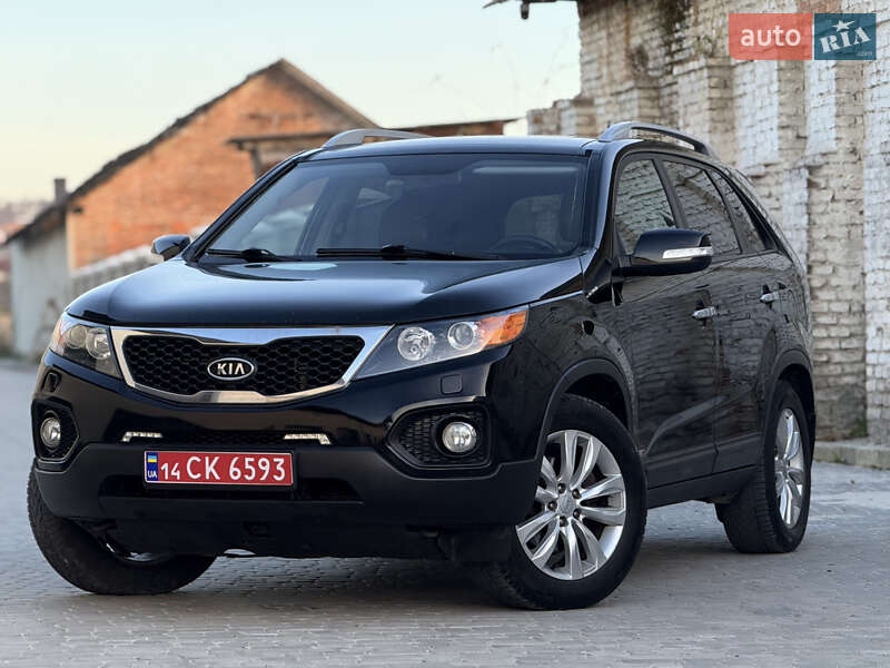 Внедорожник / Кроссовер Kia Sorento 2010 в Самборе