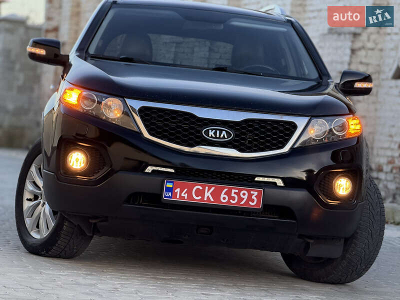Внедорожник / Кроссовер Kia Sorento 2010 в Самборе