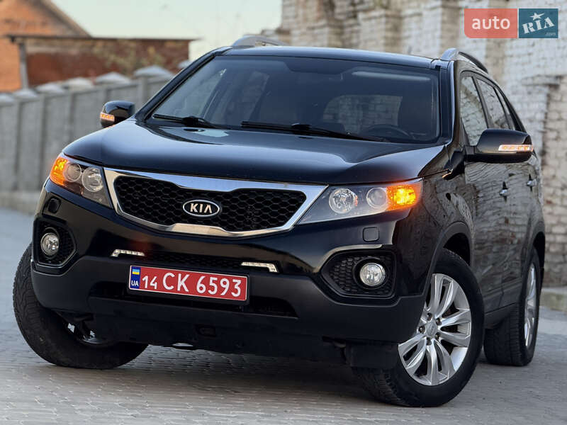 Внедорожник / Кроссовер Kia Sorento 2010 в Самборе