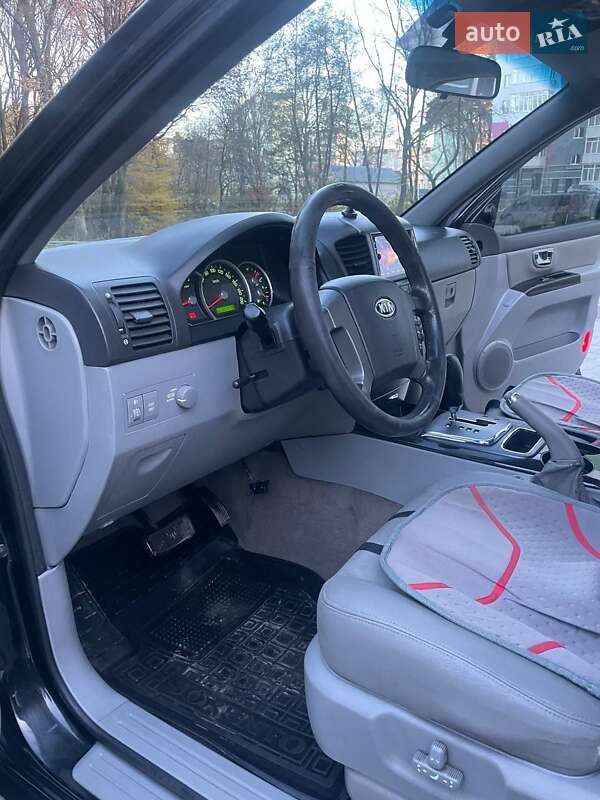 Позашляховик / Кросовер Kia Sorento 2007 в Новояворівську