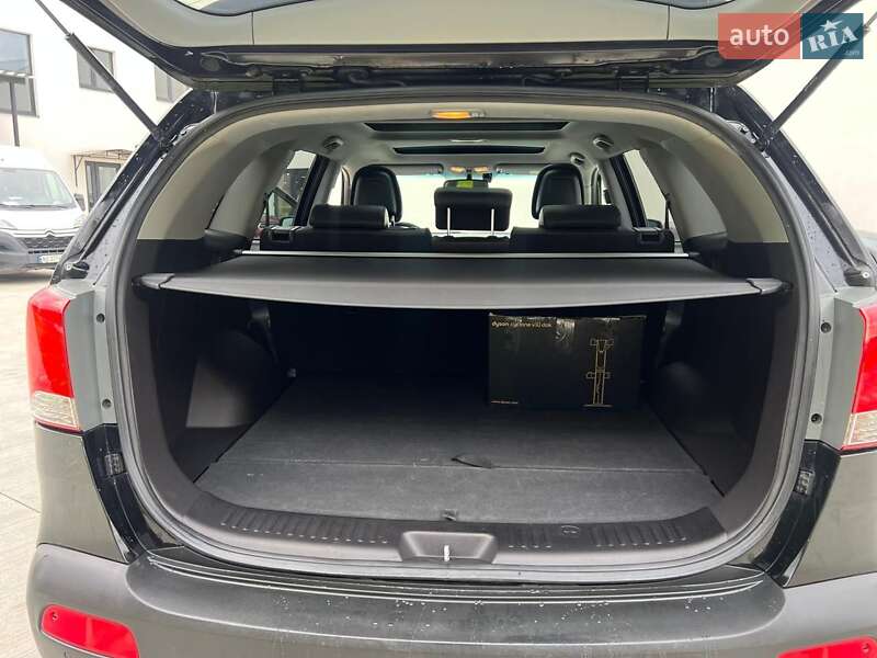 Внедорожник / Кроссовер Kia Sorento 2011 в Луцке