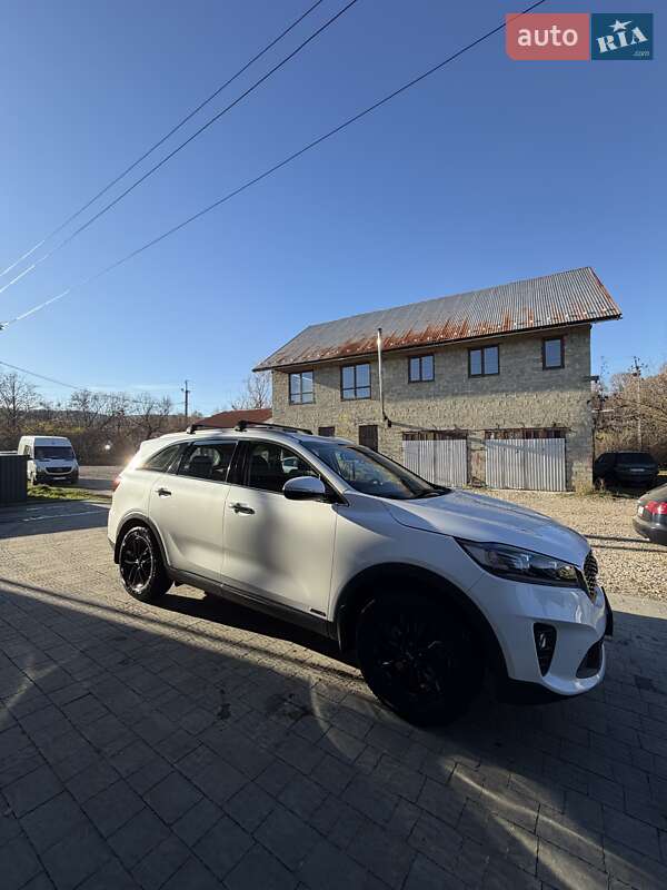 Внедорожник / Кроссовер Kia Sorento 2018 в Яремче фото 4 Внедорожник / Кроссовер Kia Sorento 2018 в Яремче