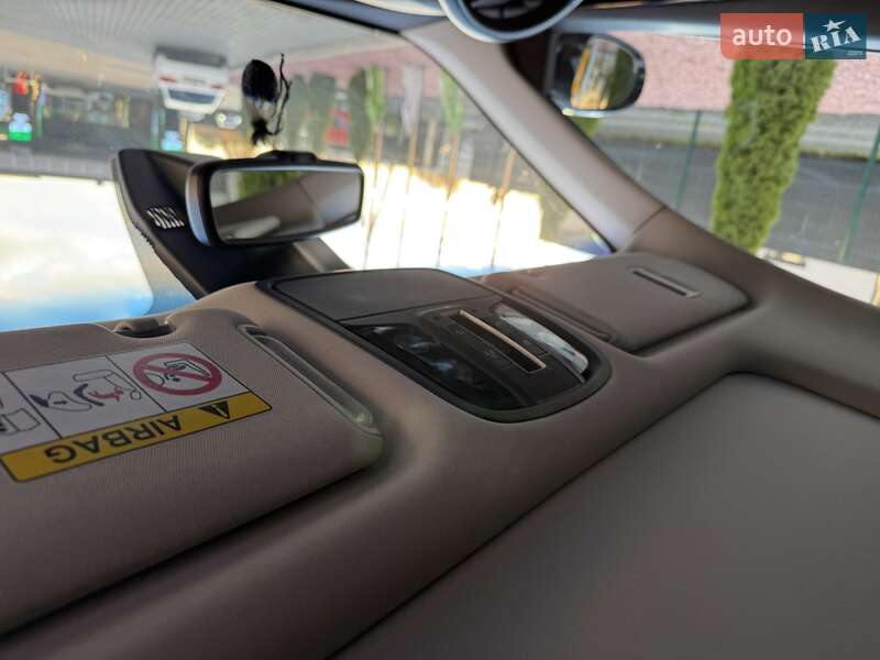 Позашляховик / Кросовер Kia Sorento 2015 в Луцьку