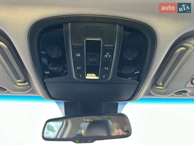 Позашляховик / Кросовер Kia Sorento 2015 в Дубні фото 51 Позашляховик / Кросовер Kia Sorento 2015 в Дубні