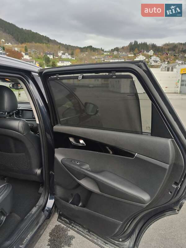 Позашляховик / Кросовер Kia Sorento 2018 в Одесі фото 17 Позашляховик / Кросовер Kia Sorento 2018 в Одесі