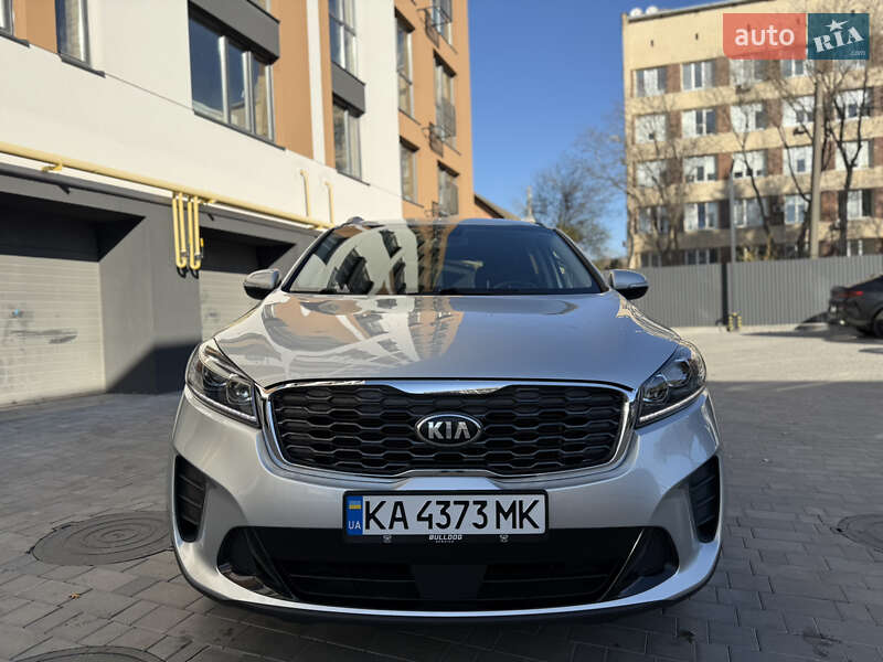 Внедорожник / Кроссовер Kia Sorento 2019 в Виннице фото 3 Внедорожник / Кроссовер Kia Sorento 2019 в Виннице