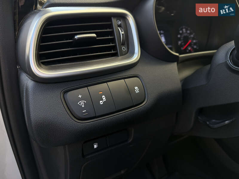 Внедорожник / Кроссовер Kia Sorento 2019 в Виннице фото 28 Внедорожник / Кроссовер Kia Sorento 2019 в Виннице