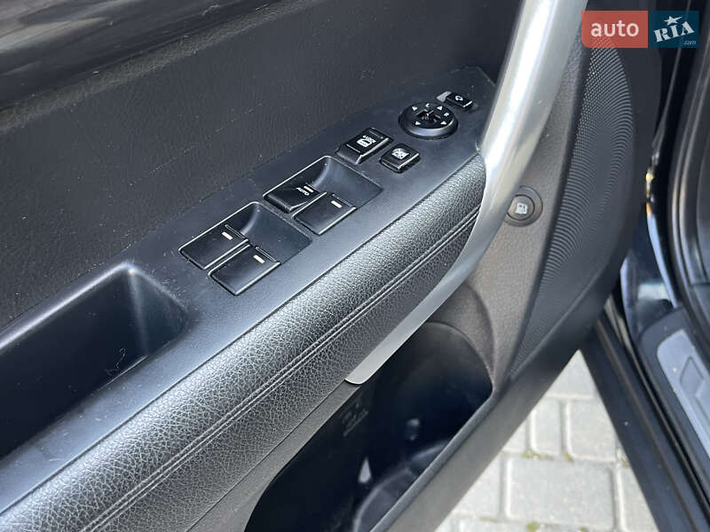 Позашляховик / Кросовер Kia Sorento 2010 в Одесі фото 16 Позашляховик / Кросовер Kia Sorento 2010 в Одесі