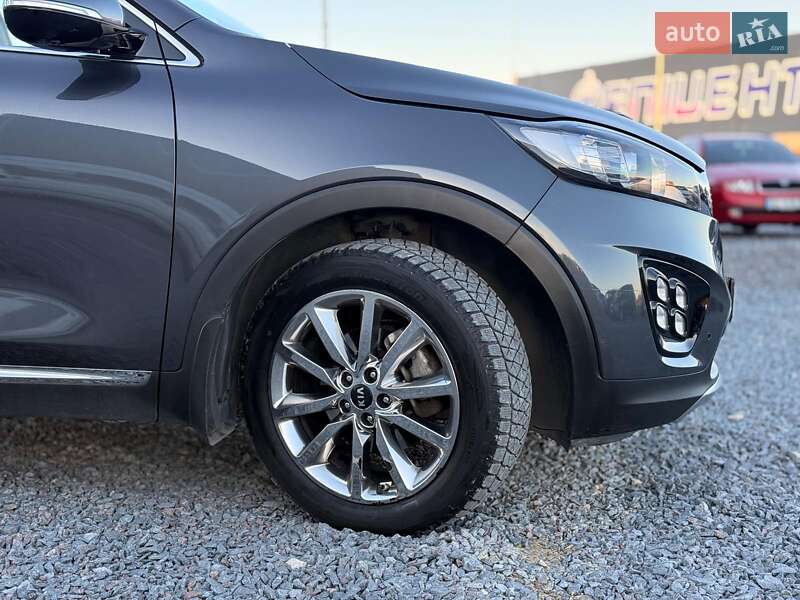 Внедорожник / Кроссовер Kia Sorento 2017 в Львове фото 12 Внедорожник / Кроссовер Kia Sorento 2017 в Львове