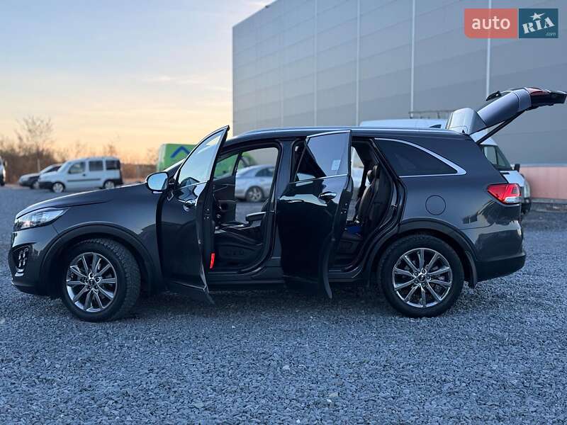 Внедорожник / Кроссовер Kia Sorento 2017 в Львове фото 37 Внедорожник / Кроссовер Kia Sorento 2017 в Львове