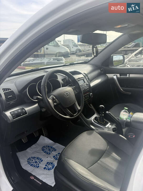Внедорожник / Кроссовер Kia Sorento 2010 в Надворной фото 7 Внедорожник / Кроссовер Kia Sorento 2010 в Надворной