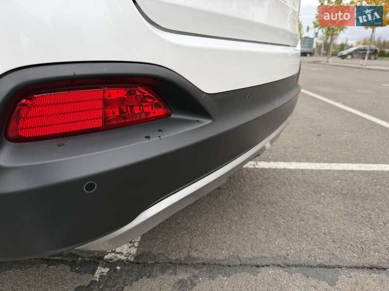 Внедорожник / Кроссовер Kia Sorento 2015 в Луцке фото 43 Внедорожник / Кроссовер Kia Sorento 2015 в Луцке