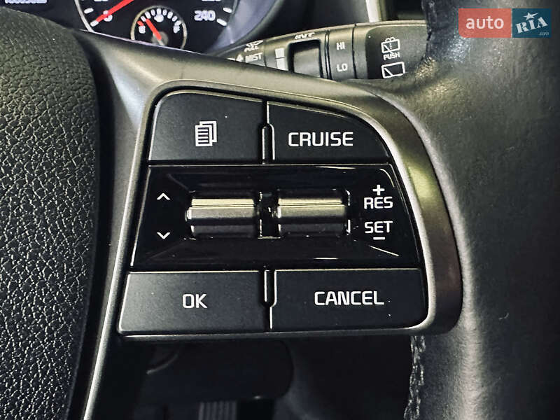 Внедорожник / Кроссовер Kia Sorento 2018 в Киеве фото 27 Внедорожник / Кроссовер Kia Sorento 2018 в Киеве