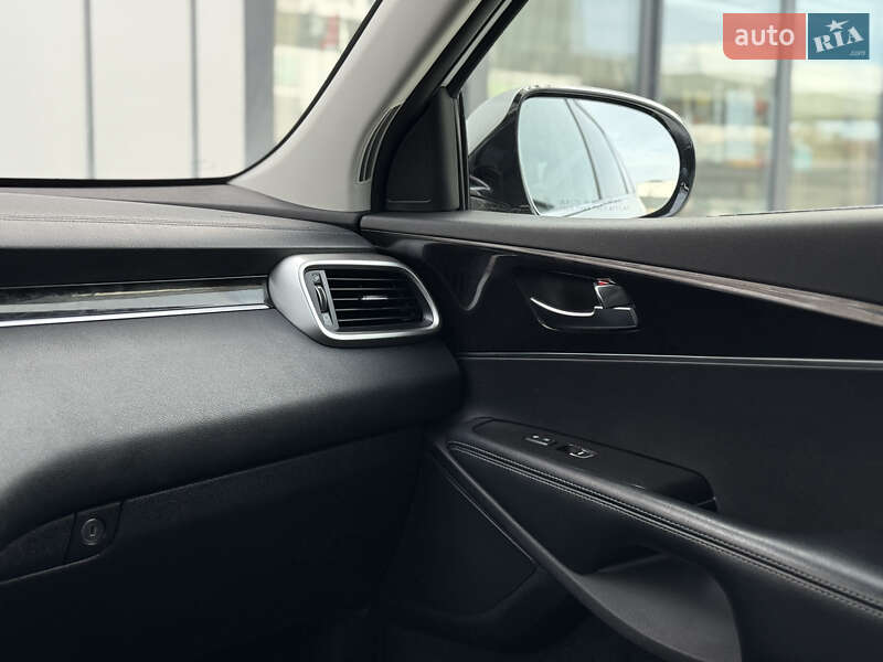 Внедорожник / Кроссовер Kia Sorento 2017 в Владимире фото 41 Внедорожник / Кроссовер Kia Sorento 2017 в Владимире