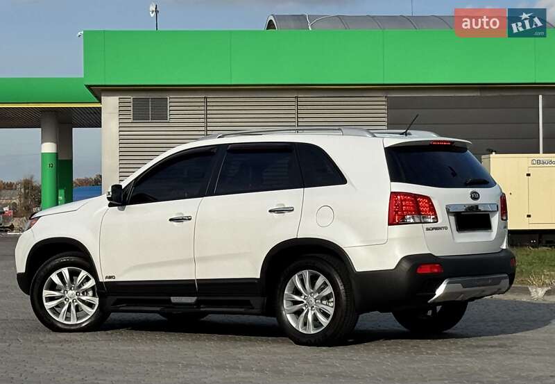 Внедорожник / Кроссовер Kia Sorento 2013 в Днепре