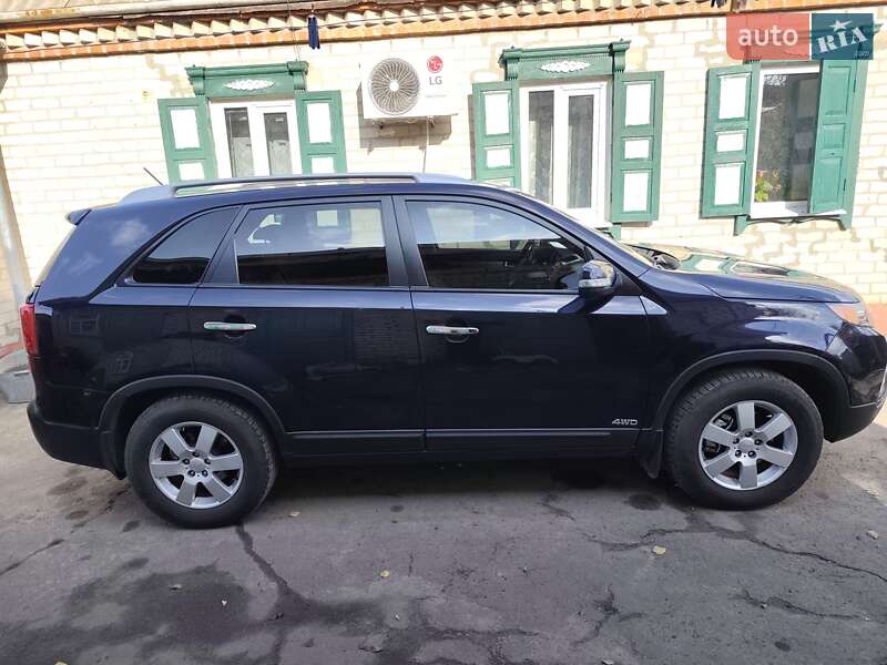 Внедорожник / Кроссовер Kia Sorento 2009 в Новомосковске фото 3 Внедорожник / Кроссовер Kia Sorento 2009 в Новомосковске