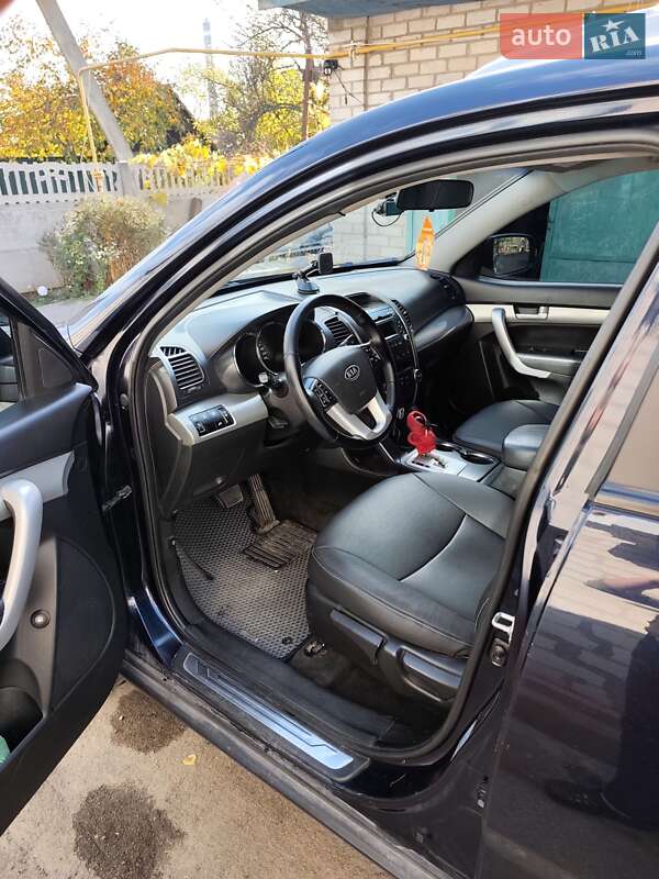 Внедорожник / Кроссовер Kia Sorento 2009 в Новомосковске фото 5 Внедорожник / Кроссовер Kia Sorento 2009 в Новомосковске
