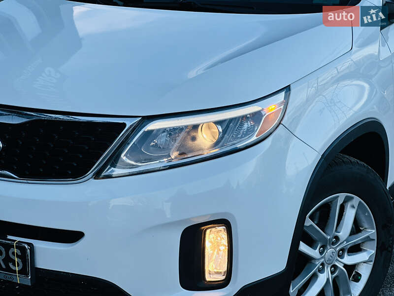 Внедорожник / Кроссовер Kia Sorento 2013 в Харькове