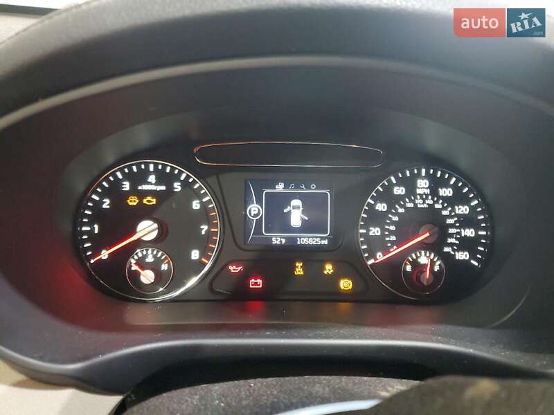 Внедорожник / Кроссовер Kia Sorento 2015 в Черкассах фото 9 Внедорожник / Кроссовер Kia Sorento 2015 в Черкассах