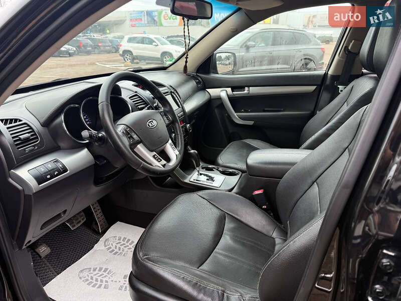 Внедорожник / Кроссовер Kia Sorento 2012 в Житомире