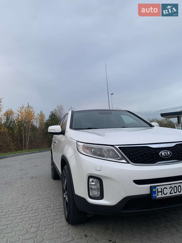 Внедорожник / Кроссовер Kia Sorento 2014 в Львове