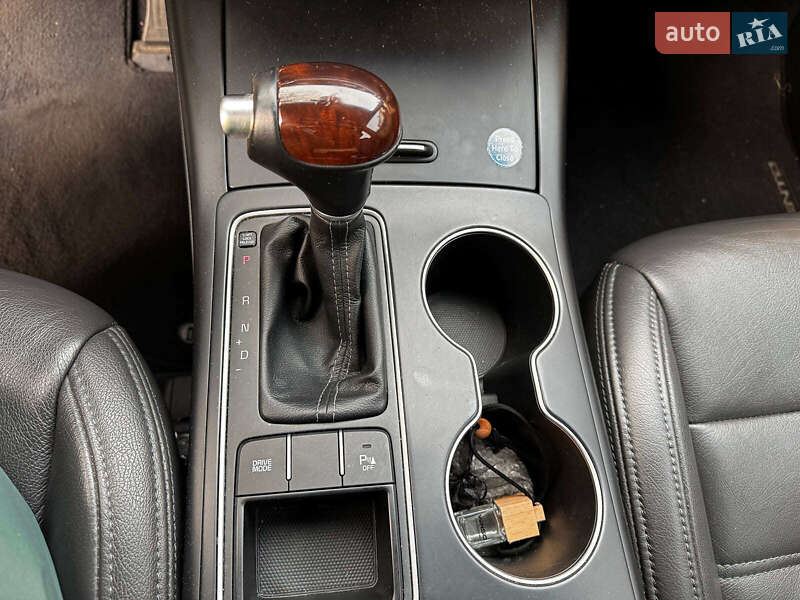 Внедорожник / Кроссовер Kia Sorento 2017 в Киеве фото 20 Внедорожник / Кроссовер Kia Sorento 2017 в Киеве